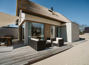 Luxe vakantiewoning omringd door de duinen - 10