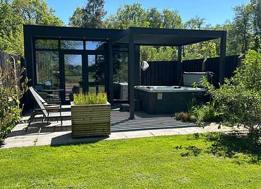 Wellness lodge with unobstructed view - 18