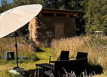 Unique straw hut in the Drenthe countryside - 2