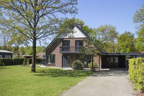Groepsaccommodatie (tot 23p) op leuk park - 2