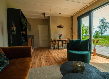 Uniek appartement met hottub en uitzicht - 13