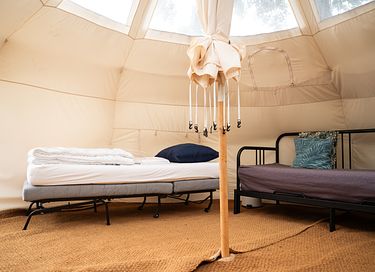 Glamping tent with a view of the stars by the sea - 2