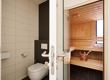Vacation home with wellness facilities - 11