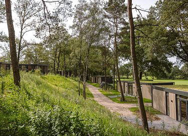 Luxuriöse Lodge für 4 Personen mit 2 Badezimmern und Spa - 21