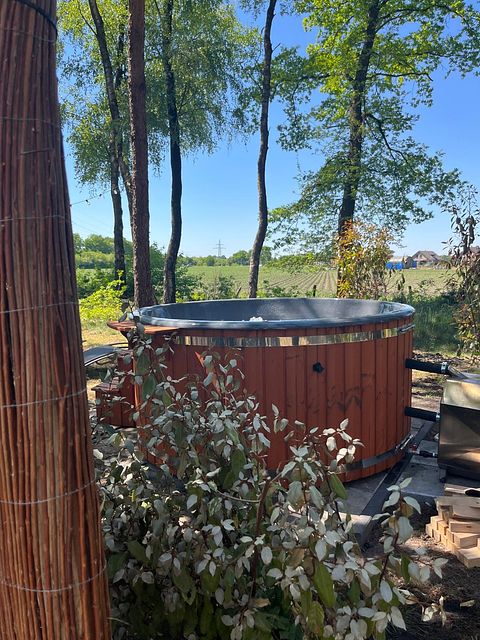 Wellness Forest Lodge with hot tub - 2