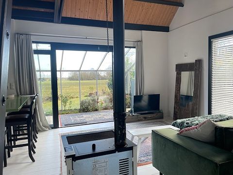 Maison forestière près de la mer avec bain à remous en bois - 4
