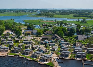 Gezellige vakantiewoning op waterrijk park - 10