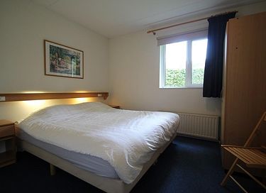 Mooi vakantiehuis direct aan het water - 10