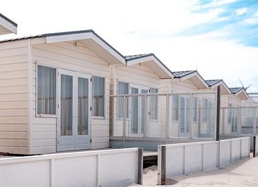 Strandhuisje met vrij uitzicht over zee - 2