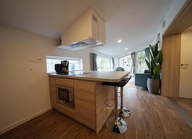 Modern holiday home in a wooded area - 5