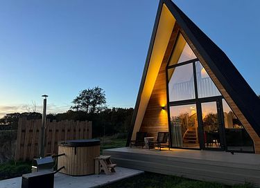 Unique A-frame lodge with private wellness