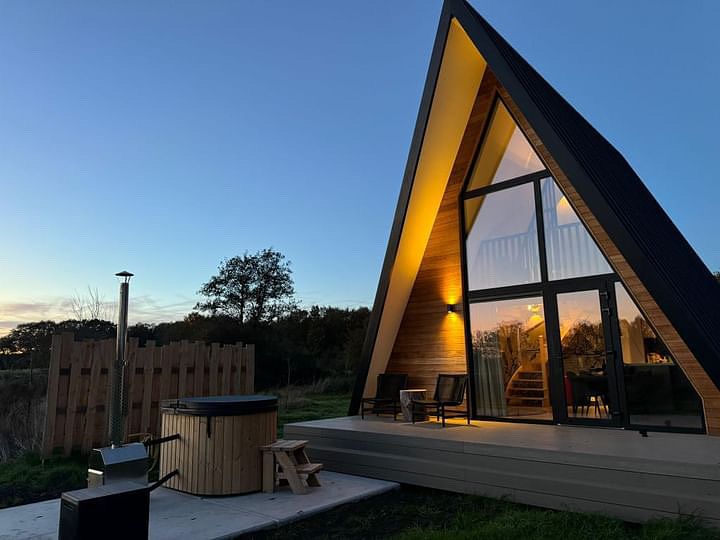 Nurdachhaus mit privatem Wellness - 1