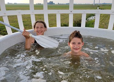 Tiny house with most beautiful hot tub in the netherlands - 27