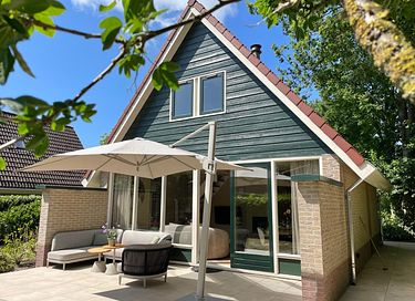 Dog-friendly family home by the sea - 3