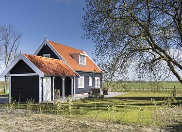 Beautiful secluded cottage with views