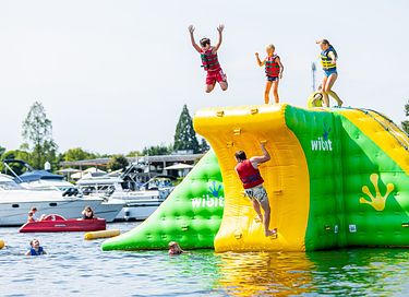 Vakantiehuisje met uitzicht over het water - 25