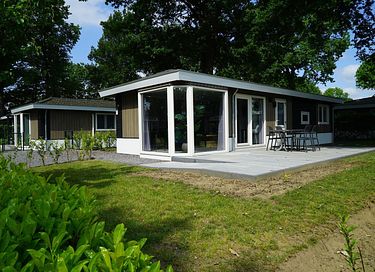 Logement de vacances confortable dans un parc en pleine nature