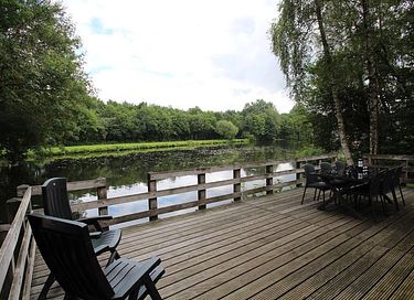 Mooi vakantiehuis direct aan het water - 2