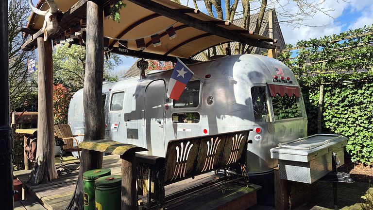 Passez la nuit dans une caravane Airstream originale. - 1