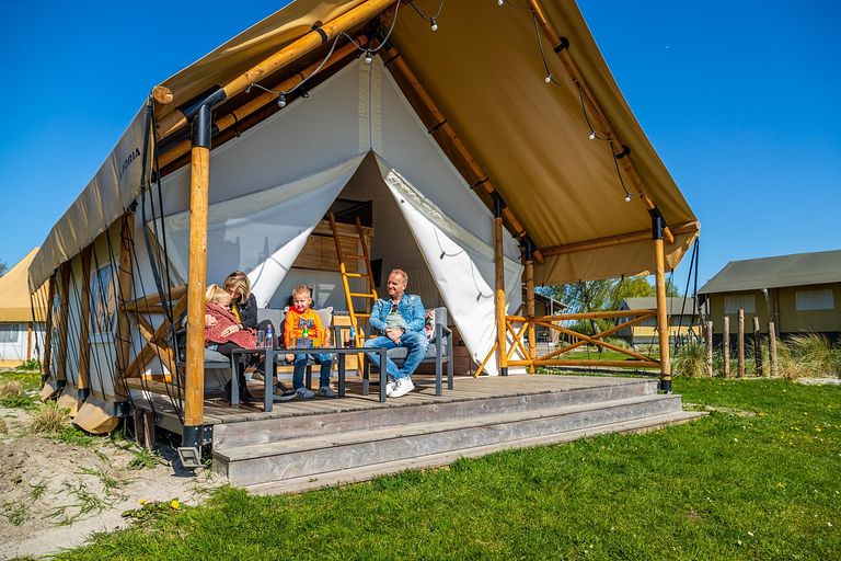 Glamping tent near the beach and a lake - 1
