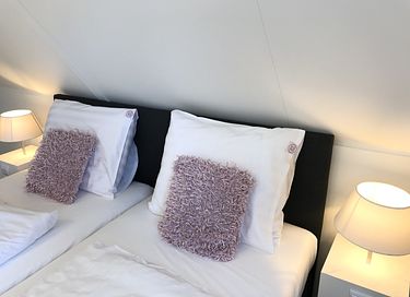 Maison de vacances de bien-être avec sauna et bain à remous - 16