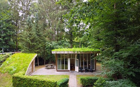 Overnachten in een unieke grasdakwoning - 3