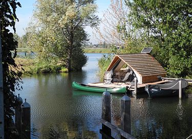 Séjour unique sur un radeau sur la rivière Vecht - 2