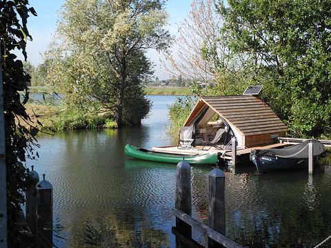 Séjour unique sur un radeau sur la rivière Vecht - 2