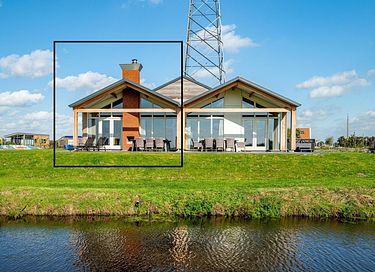 Spacious bungalow with panoramic views