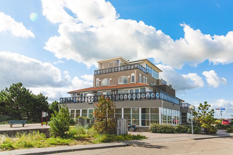 Uniek appartement met zeezicht - 1