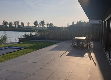 Luxe vakantiebungalow direct aan het water - 15