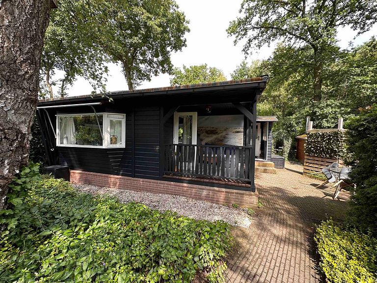 Wooden house, private hot tub and sauna - 1
