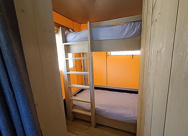 Spacious glamping tent in Normandy - 9