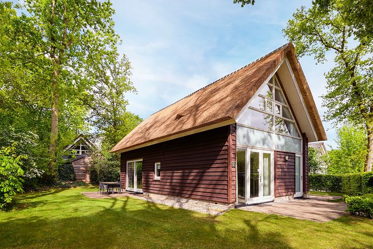 Luxuriöse Villa mit großem Garten in Drenthe - 1