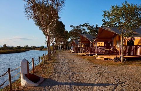 5-person glamping tent on the Costa Brava - 2