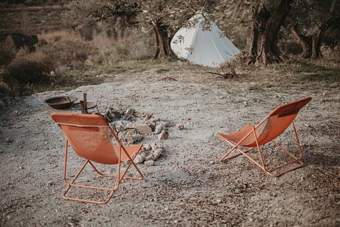 Spend the night in delicious glamping tent - 4