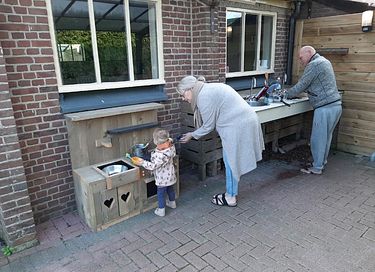 Logement de vacances au milieu des champs de bulbes - 27