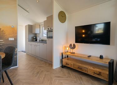 4-person chalet near a lake in Overijssel - 9