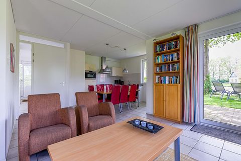 Familienhaus mit eigenem Angelplatz in Drenthe - 4