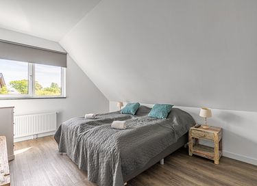 Spacious 10-person vacation villa on Texel - 18