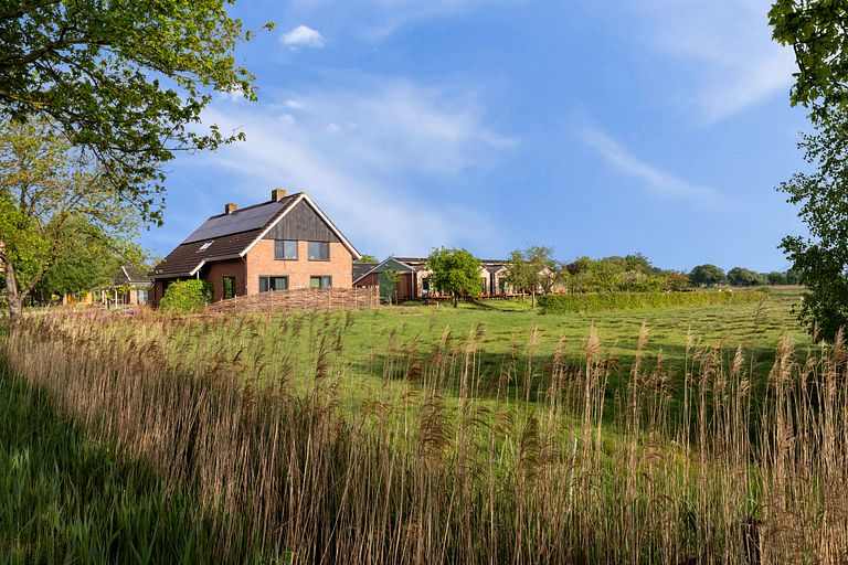 Ruime woning in Twente met optionele wellness - 1