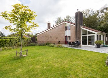 Gezellig familiehuis met grote tuin - 38