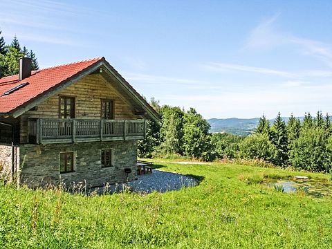 Schönes Landhaus mit atemberaubender Aussicht - 2