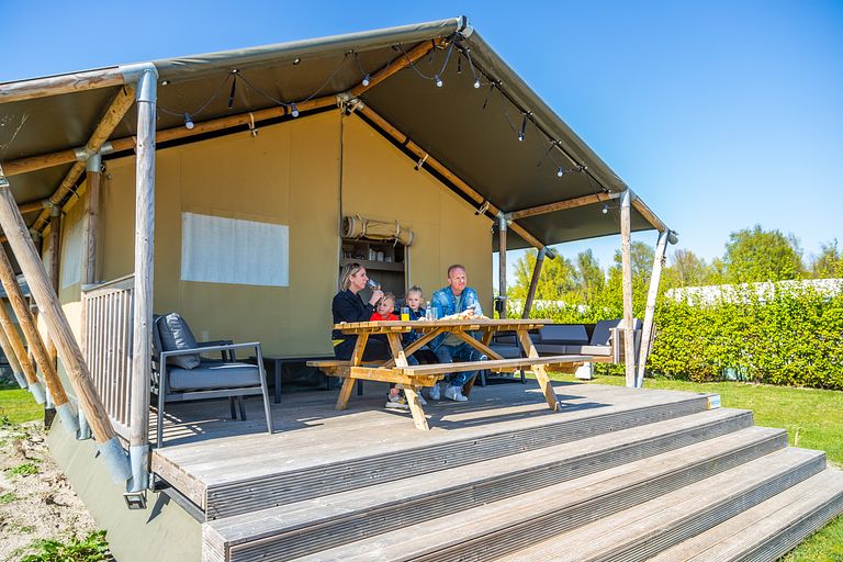 Tente Glamping pour 4 personnes dans un parc - 1