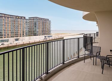 Apartment overlooking the Westerschelde