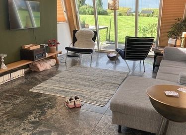 Grasgedecktes Haus am Wasser in Groningen - 12
