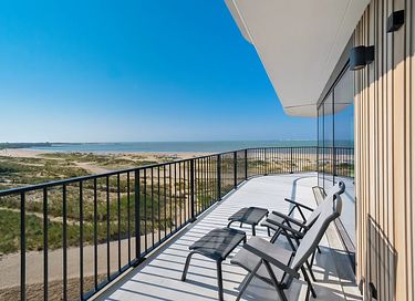 Appartement met ruim balkon en zeezicht - 2