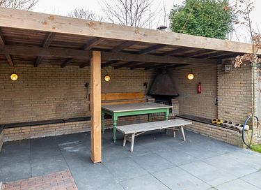Bungalow with a covered patio in Zeeland - 22