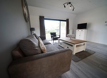 4-persoons verblijf op een gezellig park - 4
