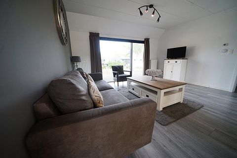 4-persoons verblijf op een gezellig park - 4
